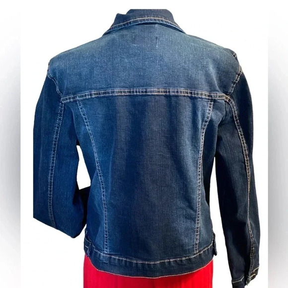 New Look Juniors' Plus Size Distressed Denim Jacket - Picture 3 of 8